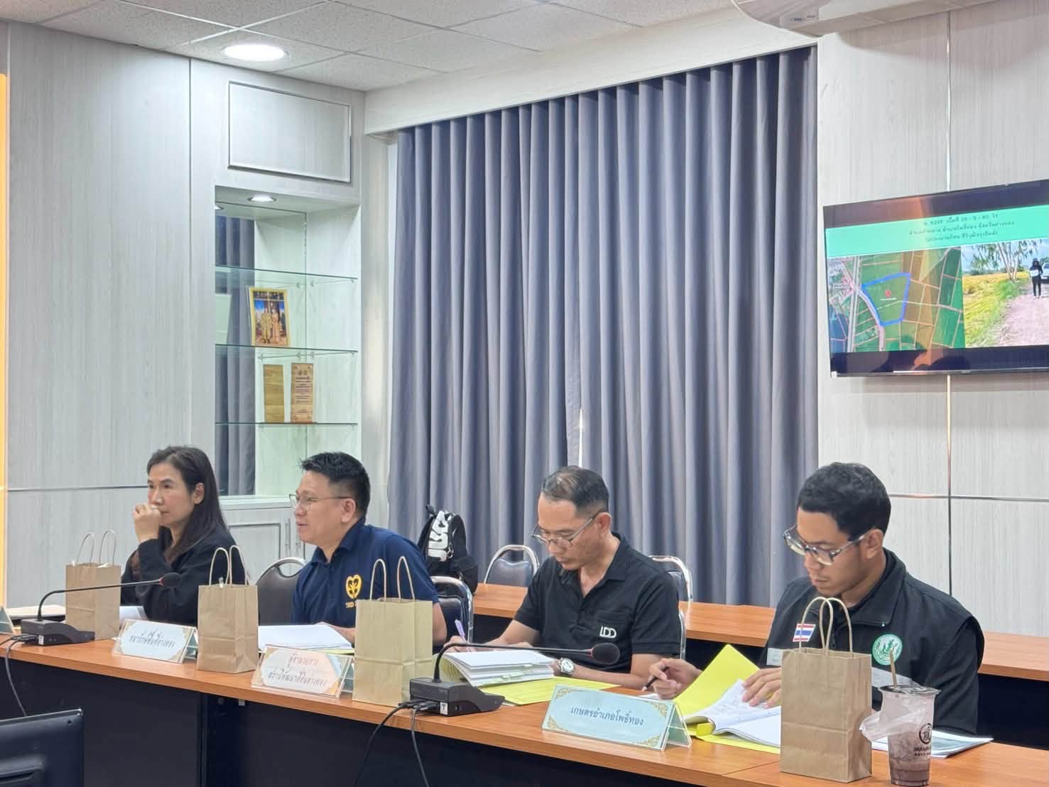 title - ส.ป.ก.อ่างทอง จัดประชุมคณะอนุกรรมการจัดซื้อที่ดินเพื่อการปฏิรูปที่ดินเพื่อเกษตรกรรม อำเภอโพธิ์ทอง จังหวัดอ่างทอง ครั้งที่ 1/2569 